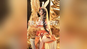 办公室女秘书，没有大家眼里的高挑性感，但却贵在真实，这素颜大家觉得如何！